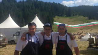 Първият "MasterChef" готви на събора в Рожен (СНИМКИ)