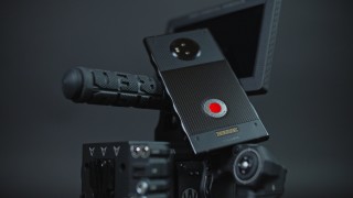 RED готви 3D камера за смартфона си 