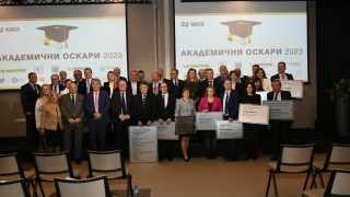 Безработицата сред завършилите професионално направление Медицина и специално Медицинския университет