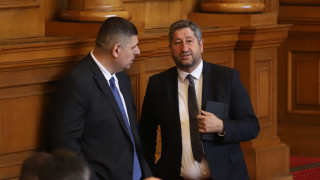 Този Висш съдебен съвет ВСС отдавна е загубил авторитета и