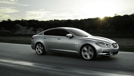 Jaguar XF е автомобил на годината на What Car?