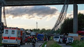 В Бавария рухна строящ се мост, един човек загина