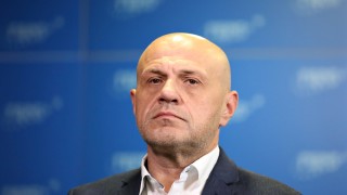 ГЕРБ остават категорично против каквато и да било управленска формула