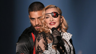 В колко си лягат Мадона и Малума