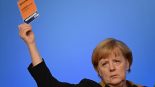 Рекордна подкрепа за блока на Меркел