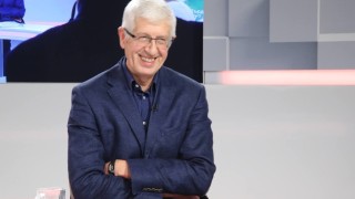 Румен Овчаров: Вятърните мелници в Черно море са проблем за енергетиката