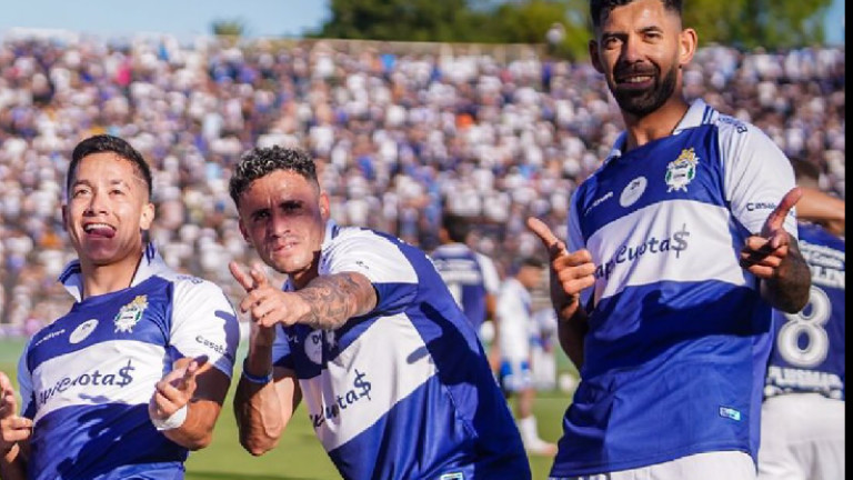 Инцидент в Аржентина: Съдия беше ударен с чук по време на мач