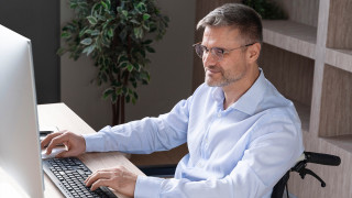 В България има около 850 000 души с увреждания Около