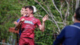 Отборът на Септември София е все по близо до завръщане в