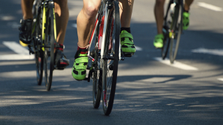 Британска колоездачна федерация British Cycling забрани на транссексуални жени да