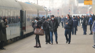 Централната гара в София функционира при повишени мерки за безопасност