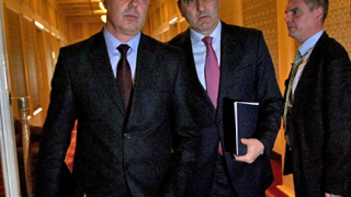 МВР шефът Вучков хвърли оставка, Цветанов го брани