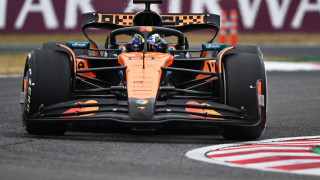 Ландо Норис най-бърз във втората тренировка в Джеда, Верстапен с напредък