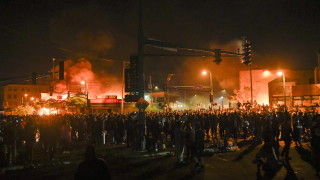 Президентът на САЩ Доналд Тръмп заплаши да изпрати Националната гвардия