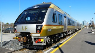 Съседна Румъния пуска в движение първия експресен дизелов влак DMU