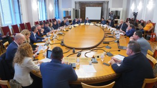 Комисията по енергетика в 51 то Народно събрание отхвърли законопроекта на