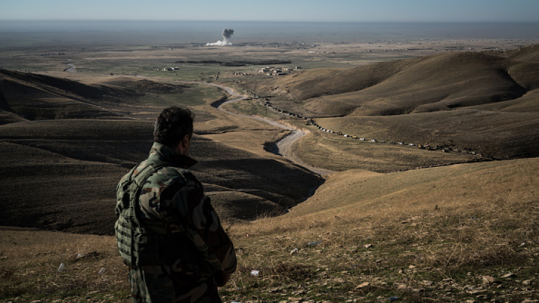 Топ руски генерал обсъди с кюрдски бойци заплахите на Турция