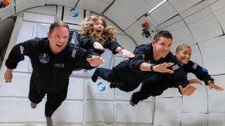 Netflix ще документира първия полет с цивилен екипаж в Космоса
