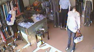 Столични полицаи издирват крадец на дамска чанта