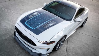 Ford представи електрически Mustang с над 900 конски сили