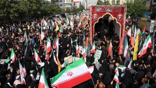 Най малко 935 души са загинали в Иран по време на