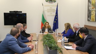 Предвид предстоящия летен сезон и предполагаемия и очакван рестарт на