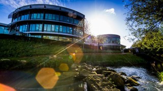 Ръководството на Формула 1 и част от водещите отбори в