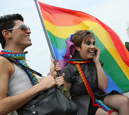 В Калифорния "изучават" постиженията на хомосексуалистите