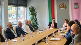 Приходи от над 1,8 млрд. лв. отчитат предприятията в Казанлък