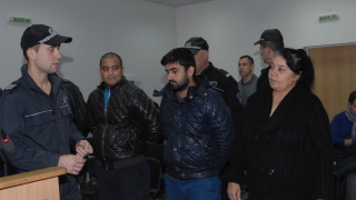 Осъдиха петима каналджии в Пловдив 