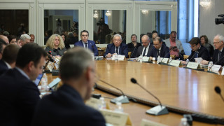 Заседанието на бюджетна комисия в Народното събрание се провали съобщава