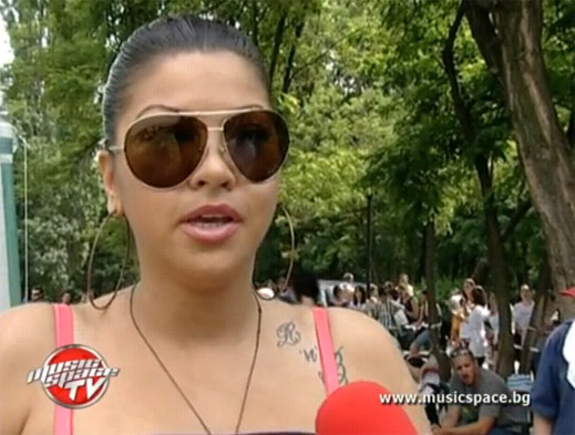 Сани от X Factor тръгна на уроци по танци