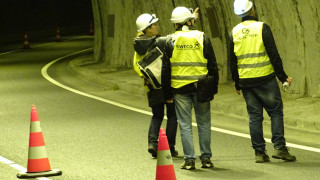 Кривият тунел в Кресненското дефиле отново е без ток съобщиха