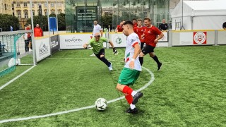 Българският Отбор на надеждата започна по впечатляващ начин участието си на Homeless