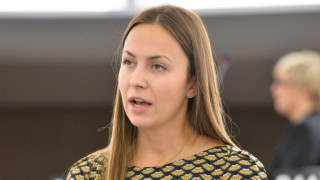 Всеки €1 млрд. износ поддържа 14 000 работни места в Европа, изчисли Майдел