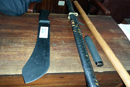 70 ултраси в ареста, част от тях - с ножове и мачете