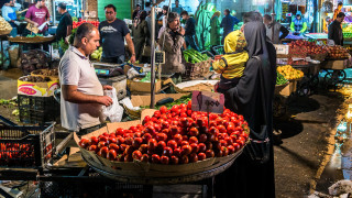 В Иран е отчетен безпрецедентен скок на хранителните стоки Конкретно