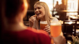 Жените, бирата и една изненадваща полза от консумацията й