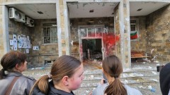 Гневни протестиращи искат оставката на шефа на МВР в Хасково за случая с убитото момиче