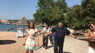 Откриха заграден плаж около Русалка с достъп само по вода
