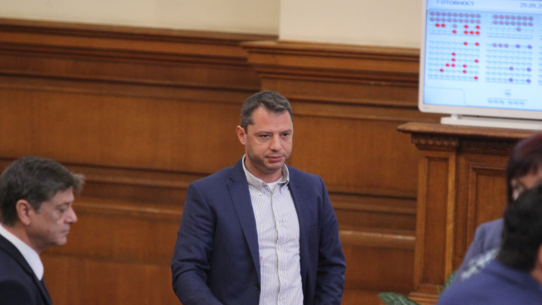 Делян Добрев внесе оставката си в парламента; Правим Варненска четворка с Румъния, Гърция и Сърбия