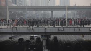 Търговска война: Китайската икономика рязко се забави