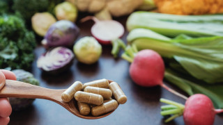 Преди време споделихме признаците за хормонален дисбаланс и неприятните последици