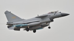 Китайската военна индустрия може да е големият печеливш от сблъсъка между Индия и Пакистан