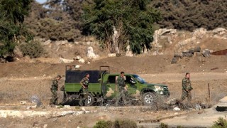 Сирийската опозиция предприе настъпление в Идлиб