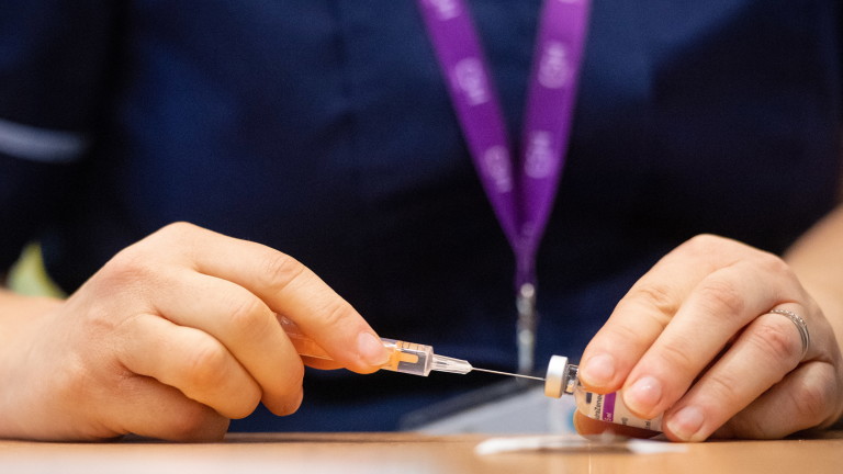 Италия одобри ваксината на AstraZeneca