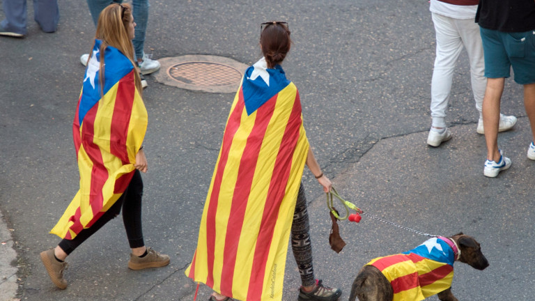 Каталуния обявява независимост от Испания в понеделник