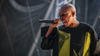 Да си на Hill s of Rock е като да влезеш