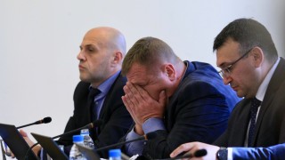 Министрите от кабинета Борисов 3 одобриха промени в Закона за преминаването