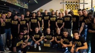 Футболистите на Ботев Пловдив се включиха в кампанията 100 Ботев Пловдив
